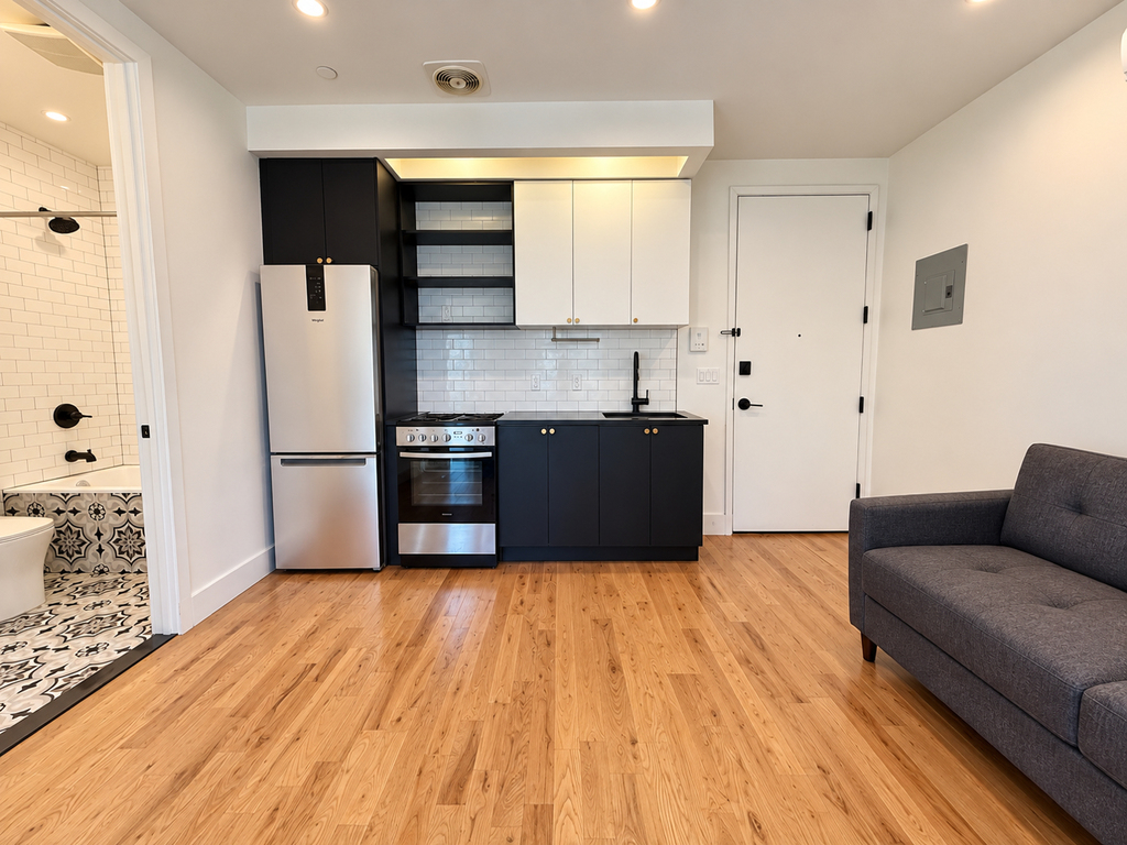 1265 Herkimer Street - Photo 5