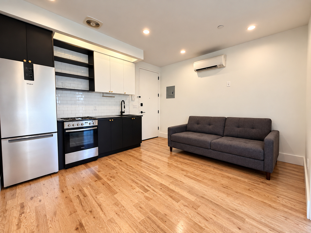1265 Herkimer Street - Photo 6