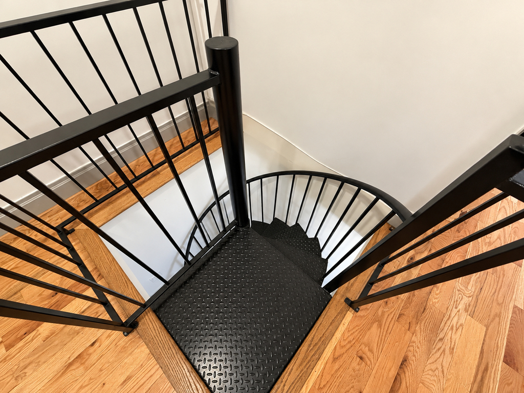 292 Harman Street - Photo 8