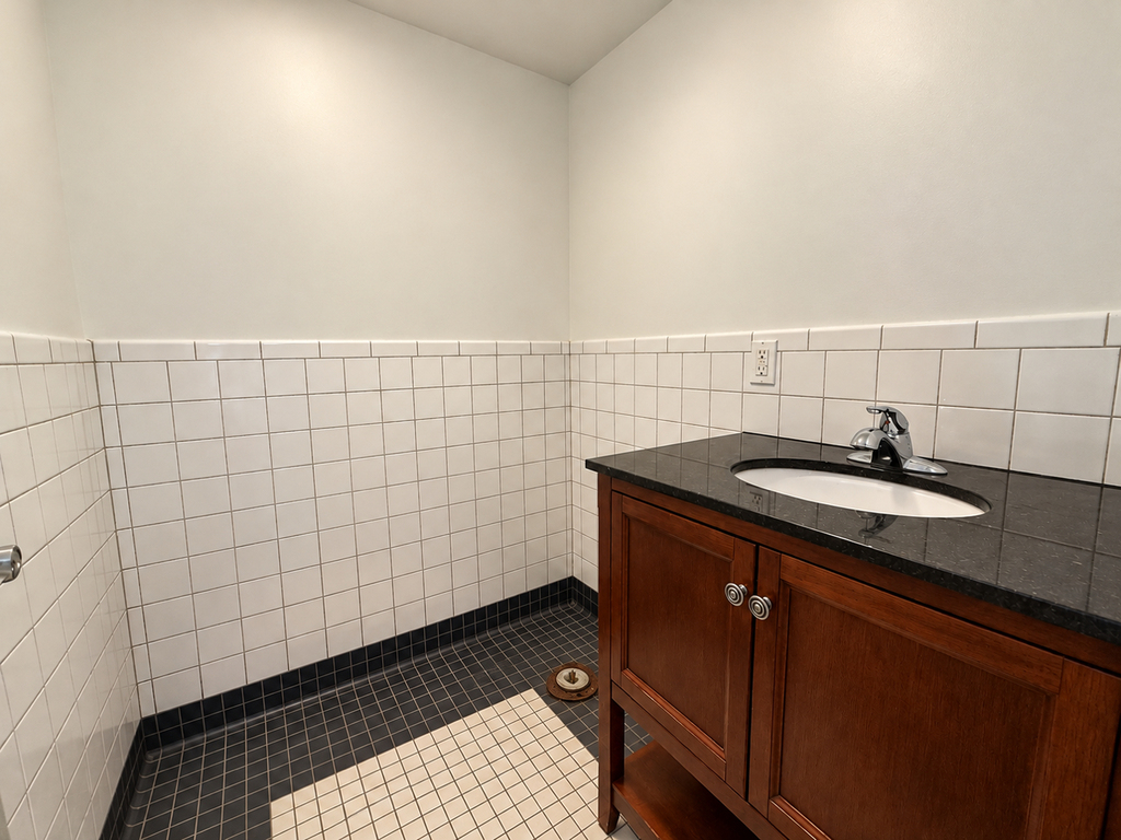 292 Harman Street - Photo 12
