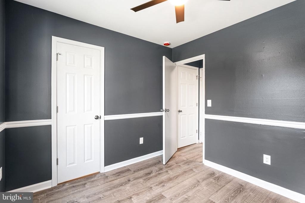 352 Hawthorne Street - Photo 25