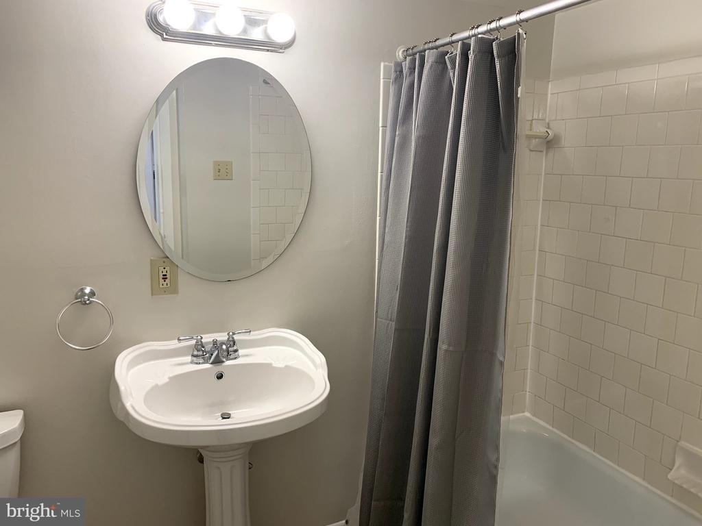 10105 Prince Place - Photo 6