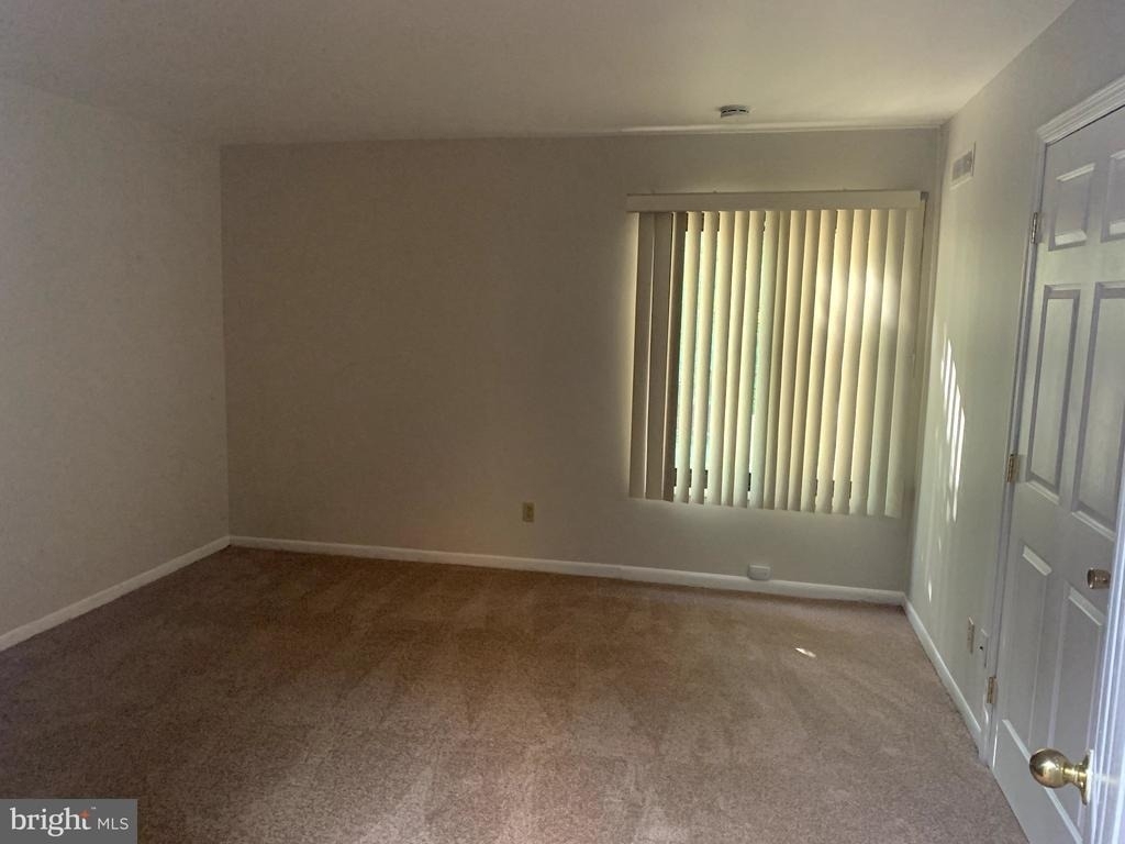 10105 Prince Place - Photo 2