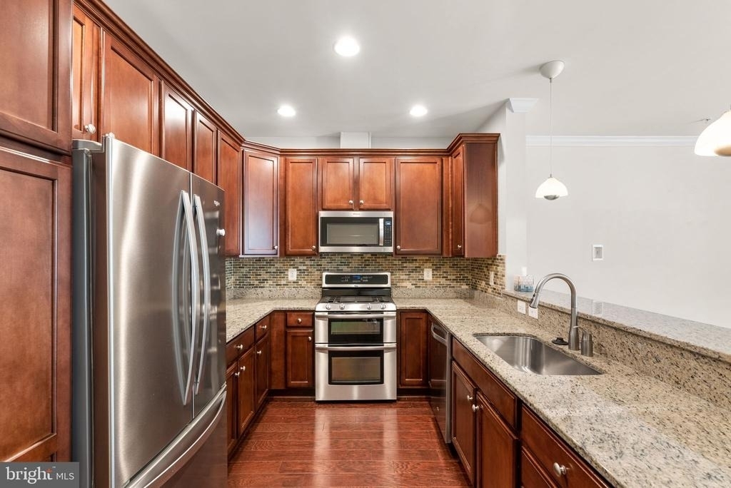 11212 Chase Street - Photo 17