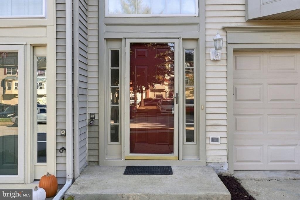 6111 Honeycomb Gate - Photo 1