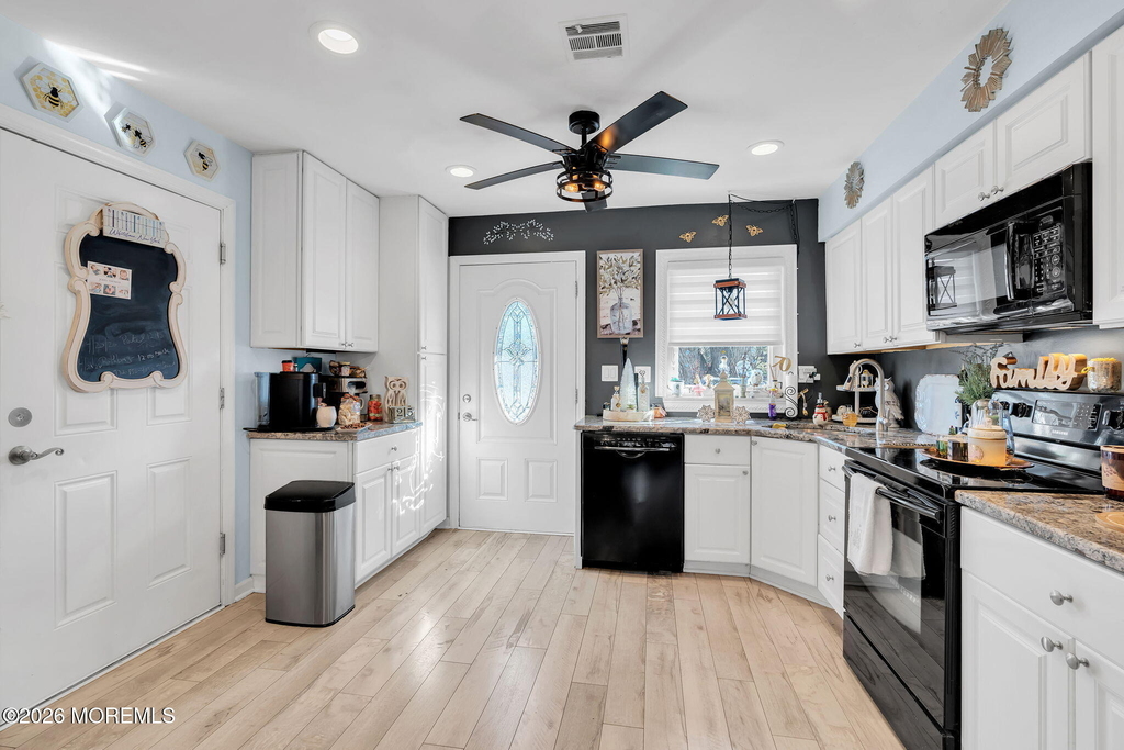 711d Dorchester Drive - Photo 15