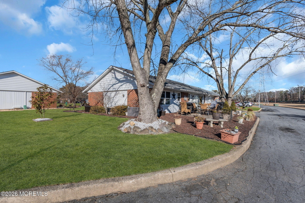 711d Dorchester Drive - Photo 10