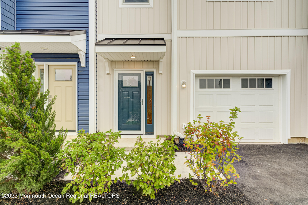 2 Raritan Cove - Photo 1