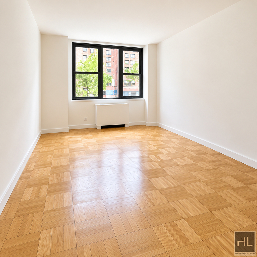 East 49 Street - Photo 1
