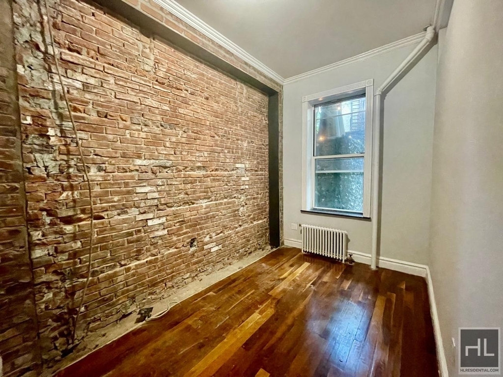 Hudson St - Photo 1