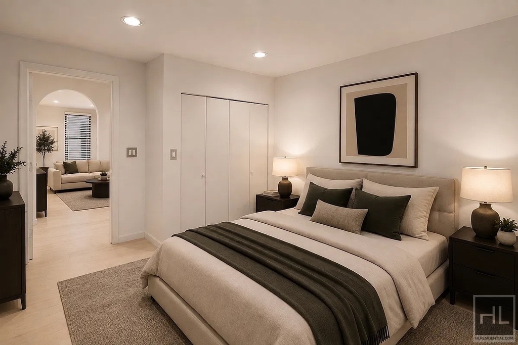 West 58 Street - Photo 1