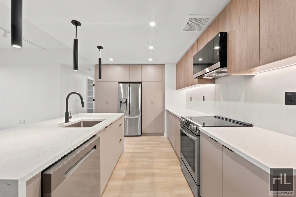 St Marks Place - Photo 12