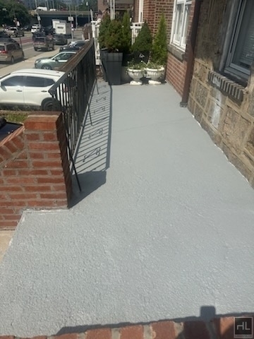 Woodhaven Boulevard - Photo 4