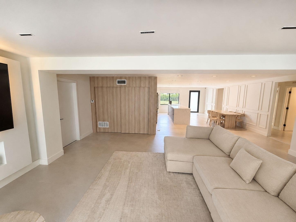 4919 Sw 28th Avenue - Photo 3