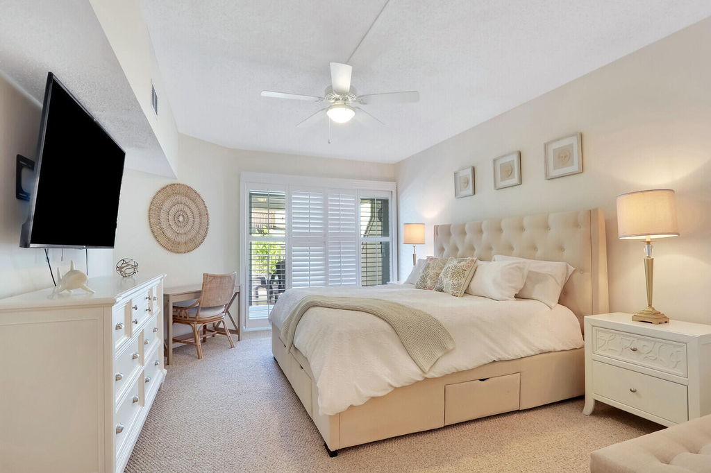 2051 Ne Ocean Boulevard - Photo 16