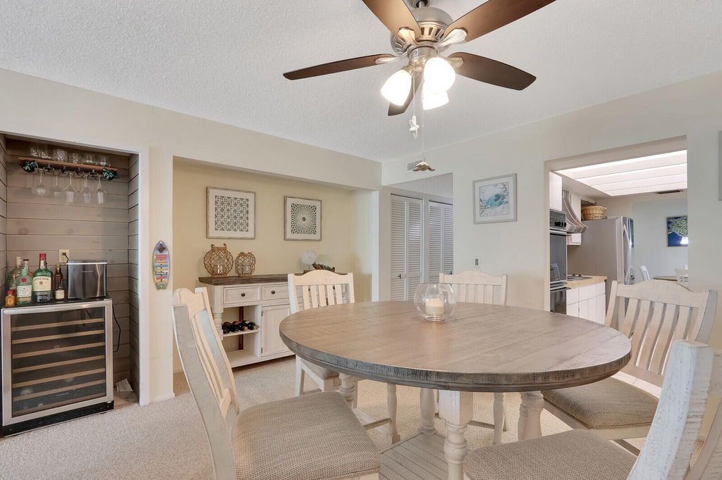 2051 Ne Ocean Boulevard - Photo 2