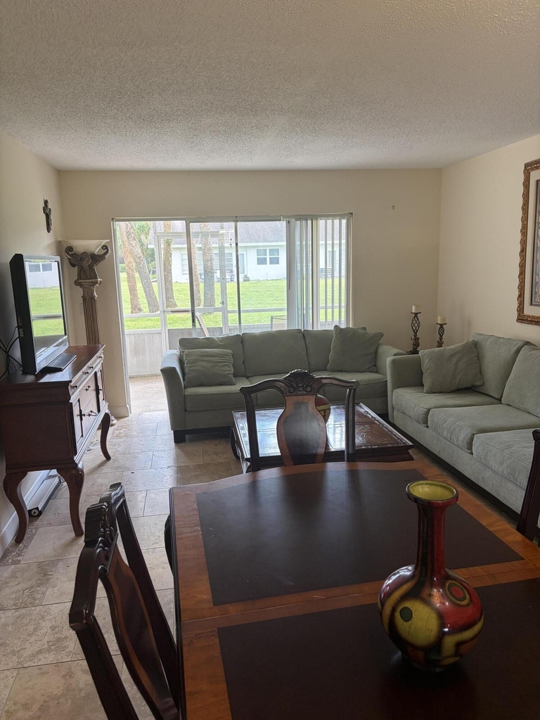 2800 Fiore Way - Photo 18