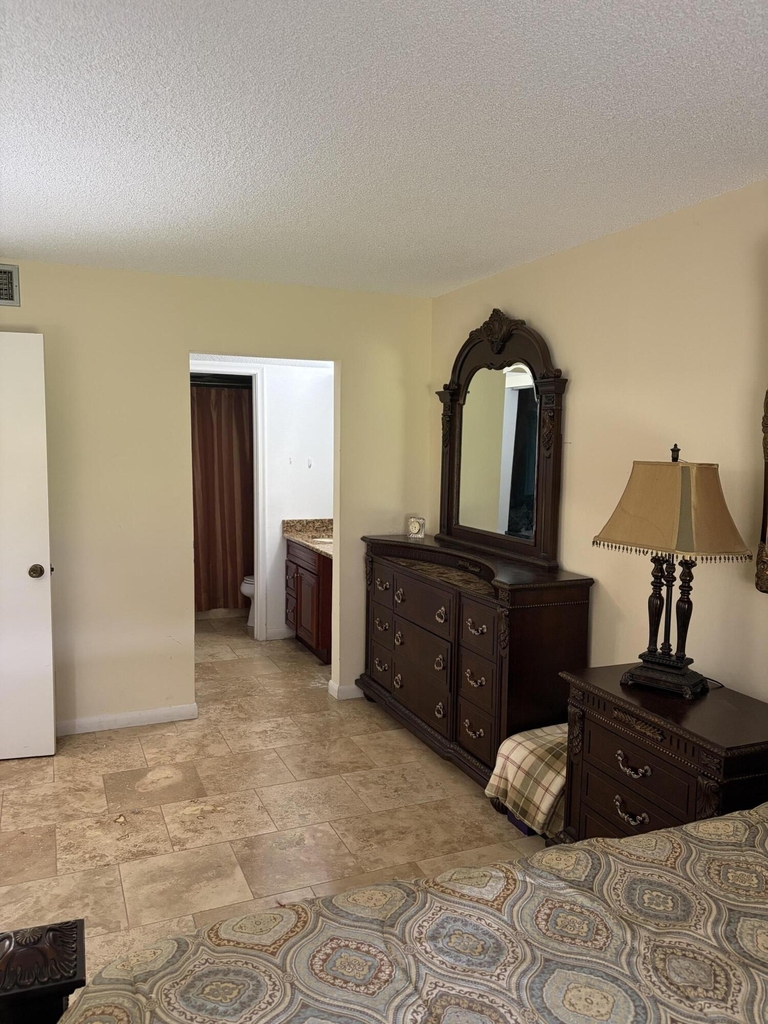 2800 Fiore Way - Photo 11