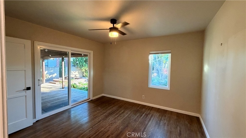 470 Walnut - Photo 6