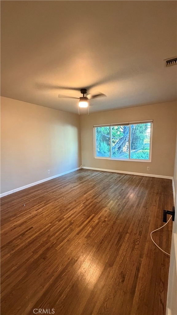 470 Walnut - Photo 4