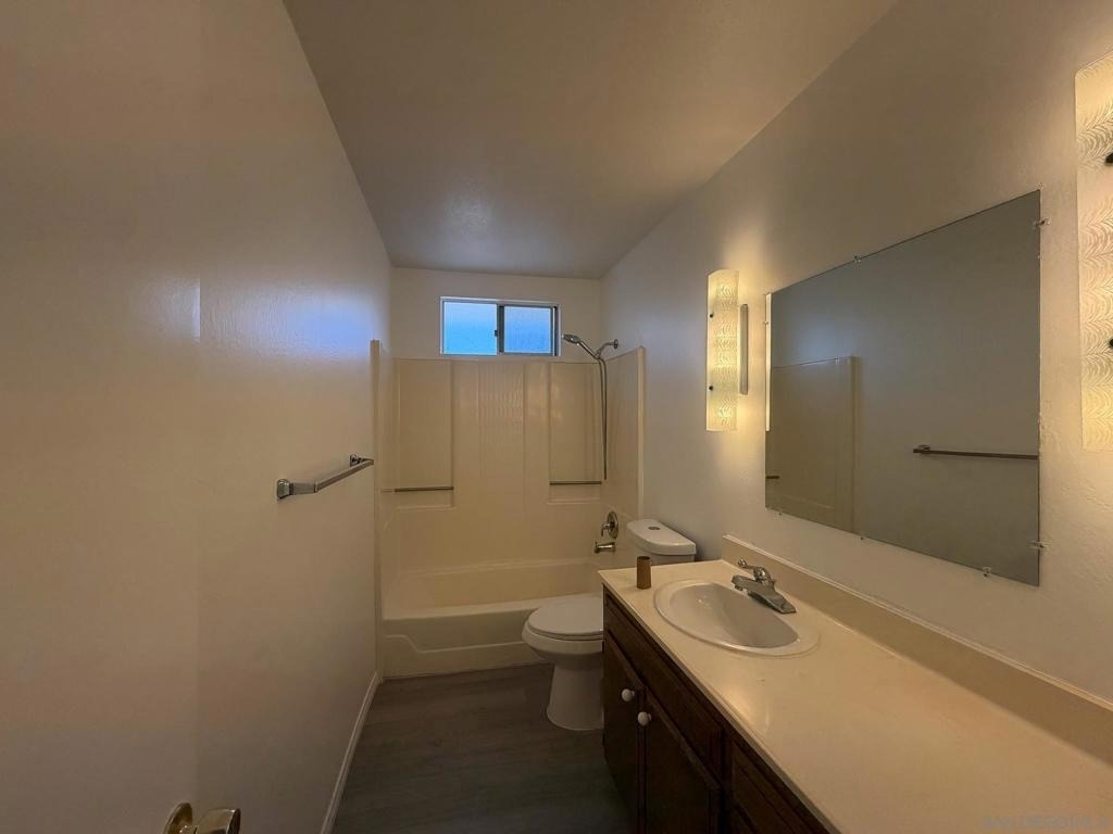 2577 Buena Vista Ave - Photo 10