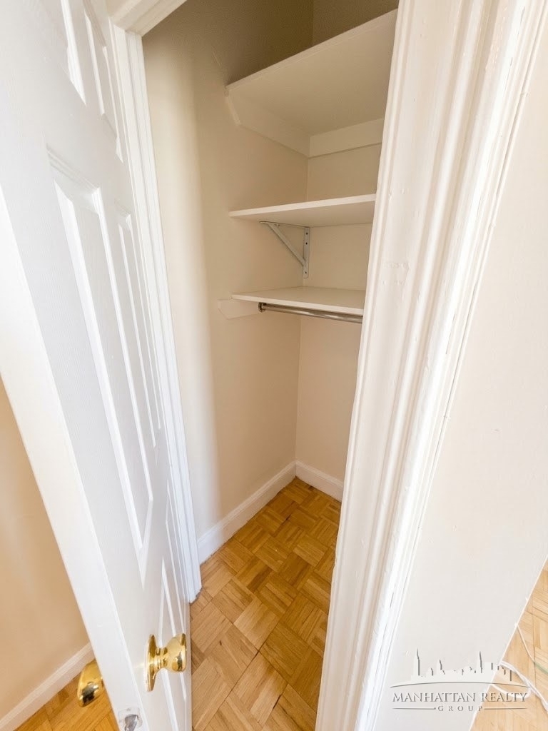 West 187th Street - Photo 3