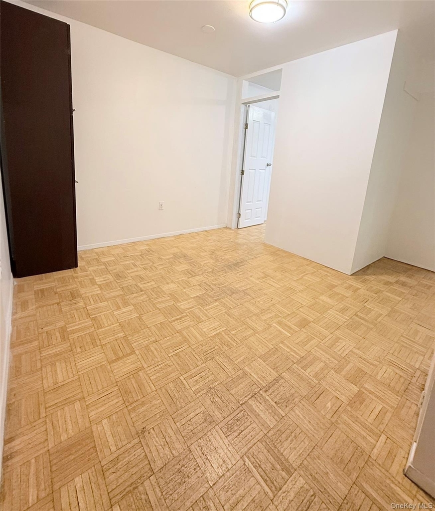 3207 Leavitt Street - Photo 8