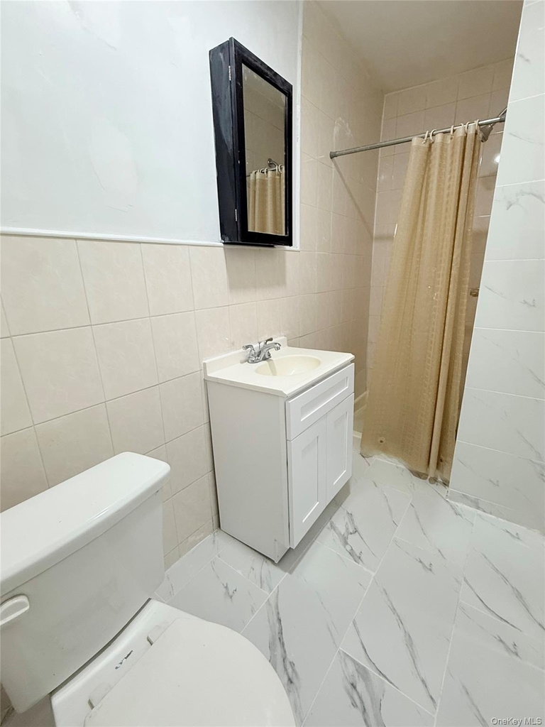 13514 Horace Harding Expressway - Photo 5