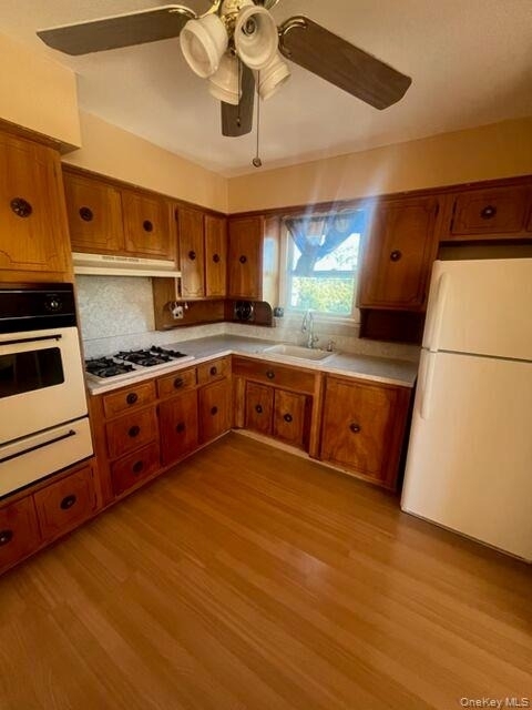 102-11 158 Avenue - Photo 2