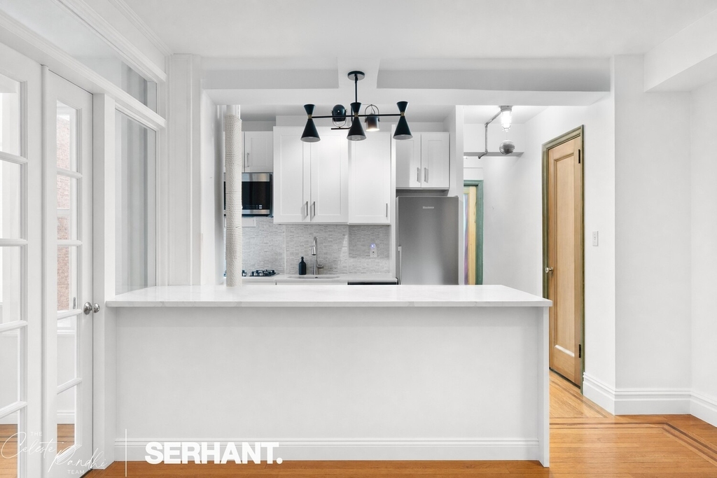 200 W 108th Street - Photo 7