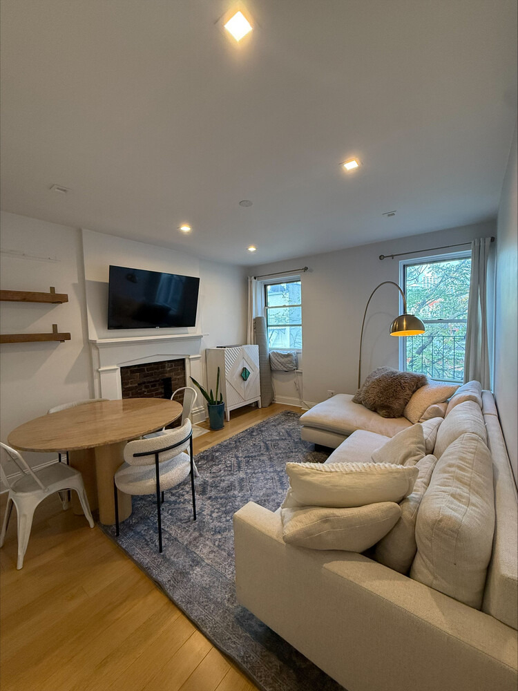 343 W 12th Street - Photo 0