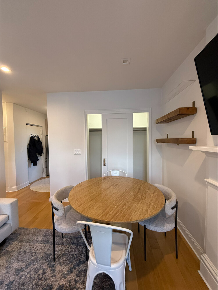 343 W 12th Street - Photo 1