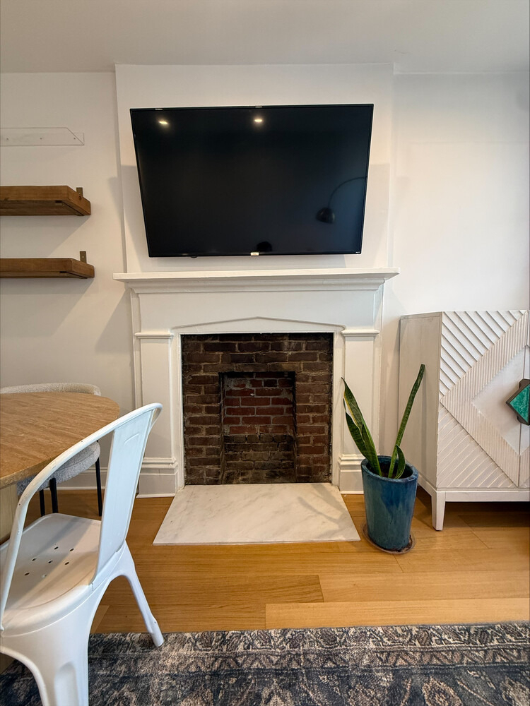 343 W 12th Street - Photo 2