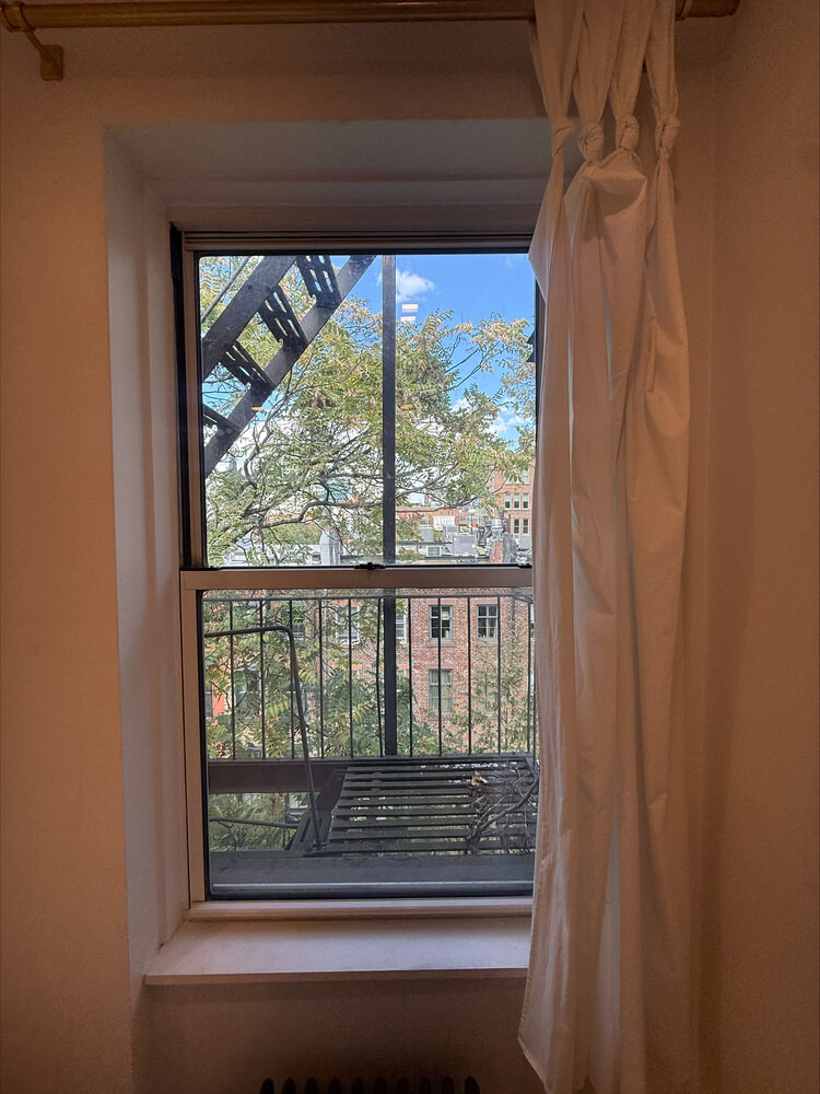 343 W 12th Street - Photo 6