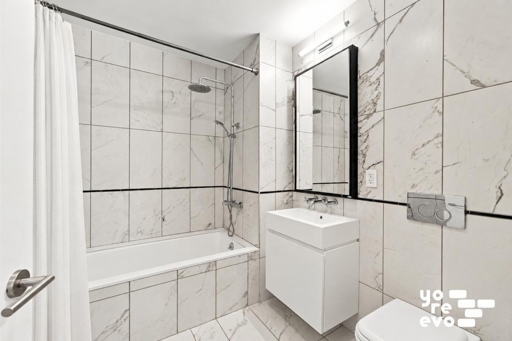 427 E 90th Street - Photo 6