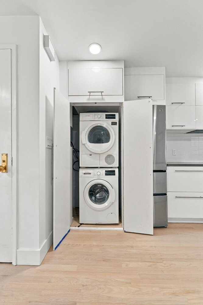 240 Carlton Avenue - Photo 5