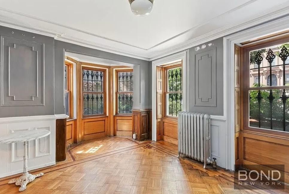 18 Herkimer Street - Photo 3