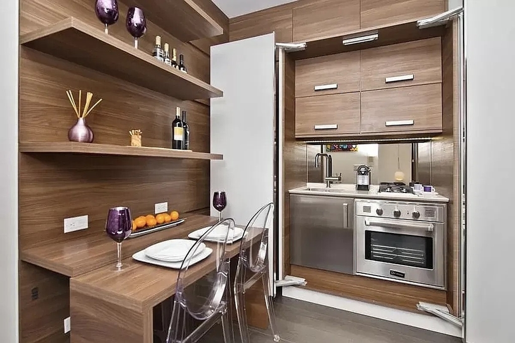 225 W 70th Street - Photo 0