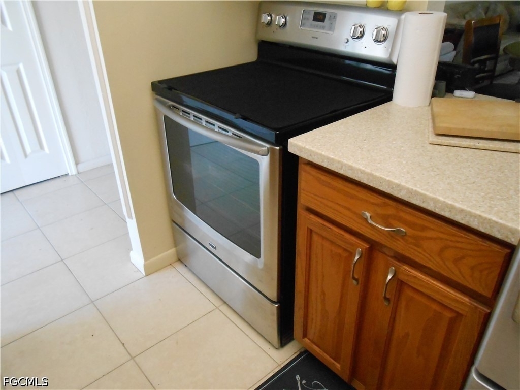 2320 Narcissus Court - Photo 25