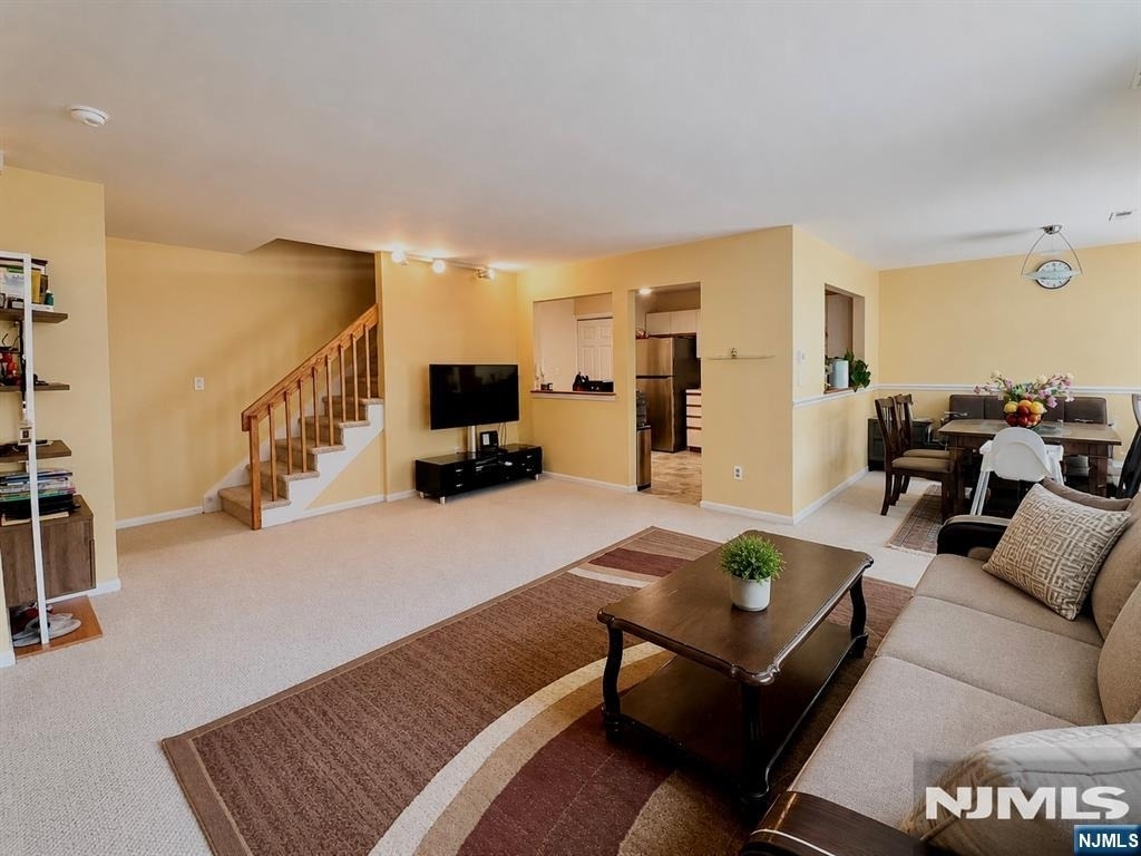 559 Ridge - Photo 1