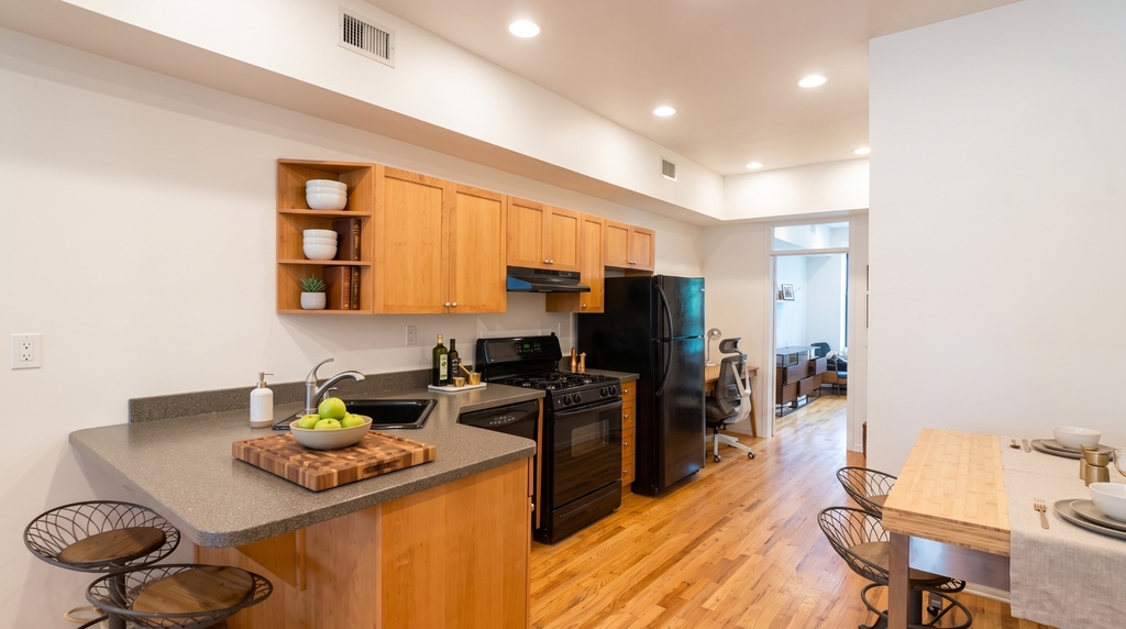 512 East 119th Street - Photo 9