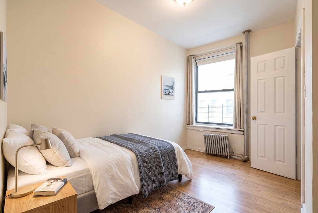 65 Ft Washington Avenue - Photo 3