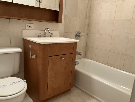 West 15th Street - Photo 0