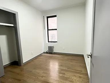 560 West 163rd Street - Photo 7