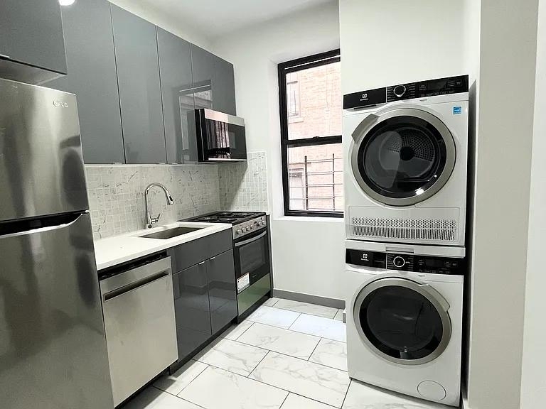 560 West 163rd Street - Photo 5