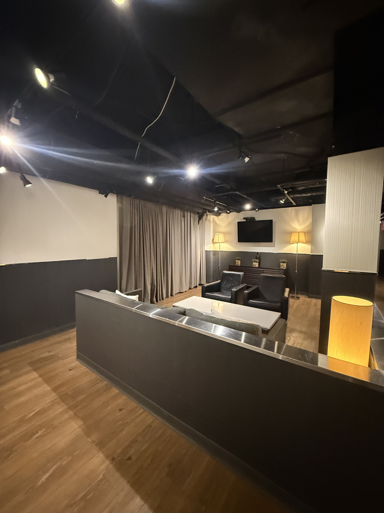 220 East 63rd Street - Photo 11