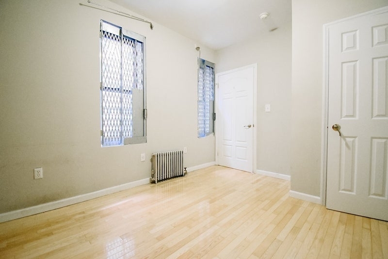 3139 Broadway - Photo 4
