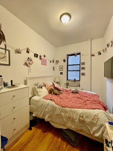 90th and lexington Avenue - Photo 8