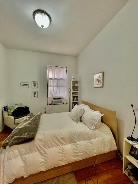 90th and lexington Avenue - Photo 9