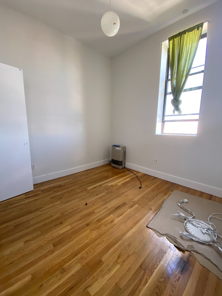 101 Jefferson Avenue - Photo 3